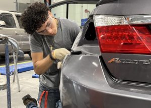 Getting Grilled: How Grads of Auto Body Schools Fix and Replace